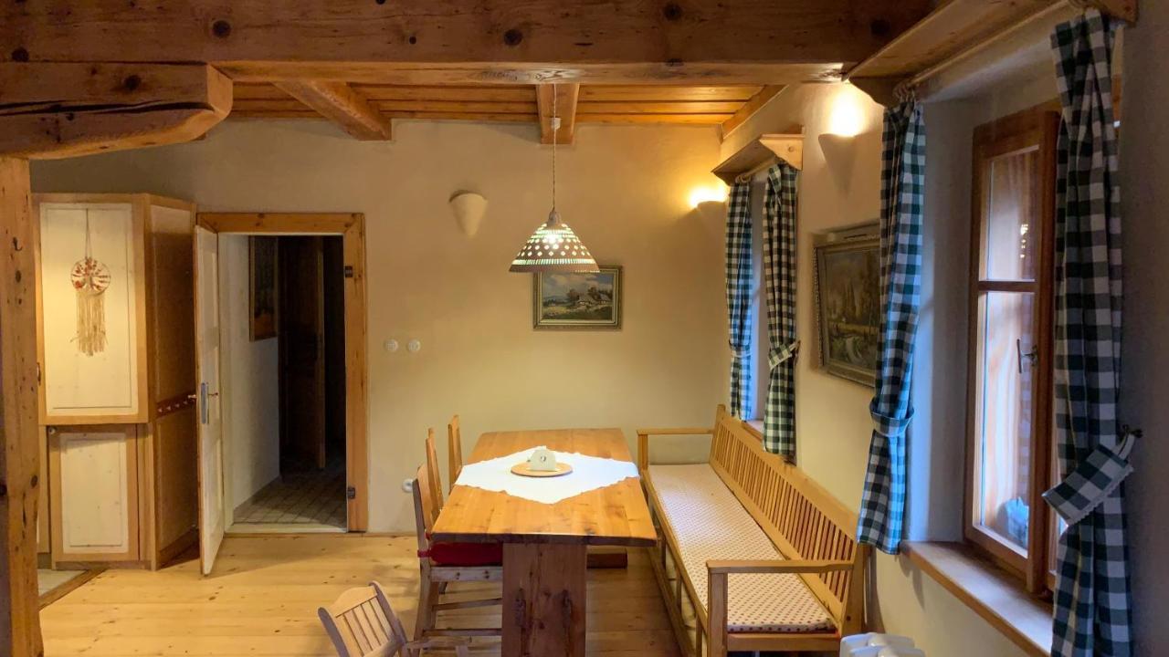 Krasna Samota Hotel Chribska Ngoại thất bức ảnh