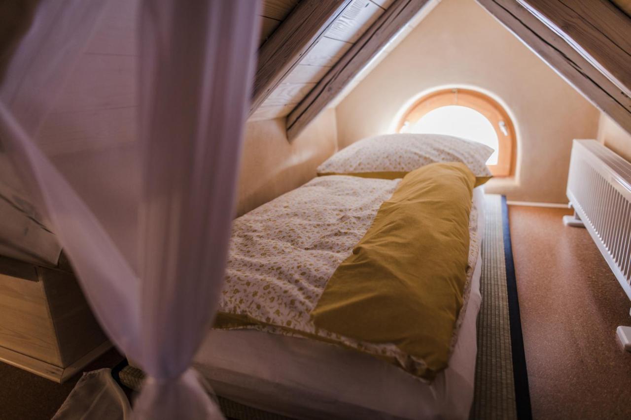 Krasna Samota Hotel Chribska Ngoại thất bức ảnh